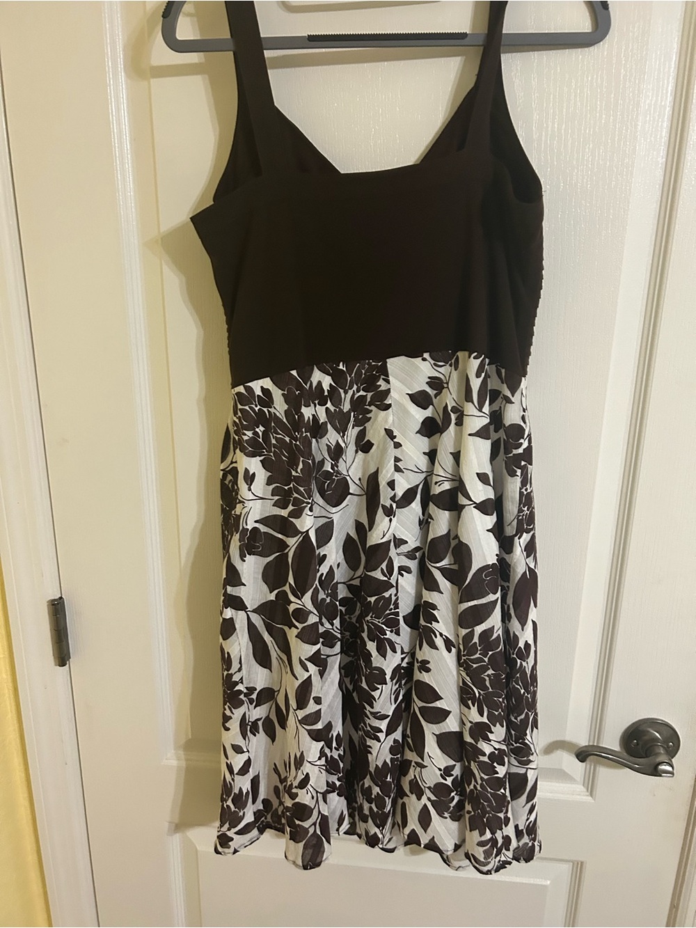 dressbarn Brown & White Floral Midi Dress size 10